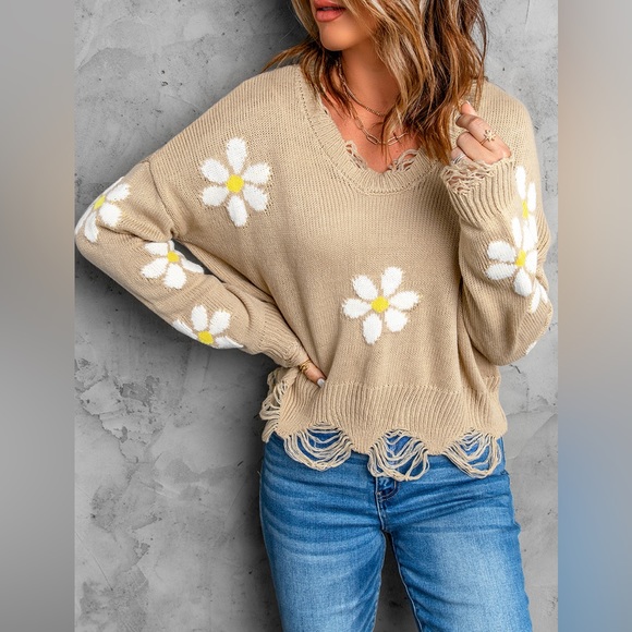 Khaki Floral Ribbed Trim Distressed Sweater - Picture 4 of 5